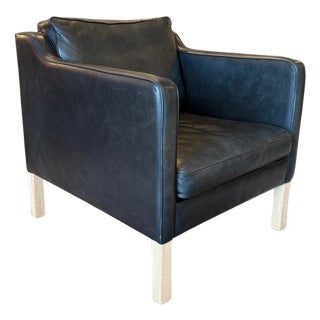 Danish Designer, Mogensen Style Club Chair, Leather, Denmark, 1960s For Sale