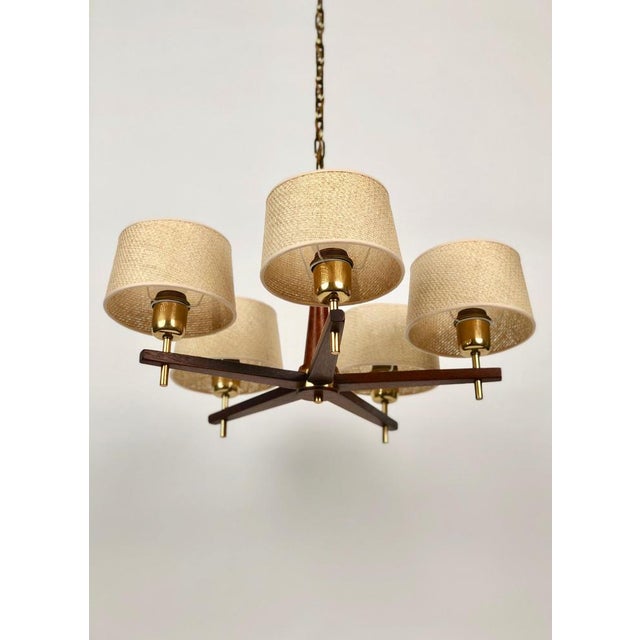 Five Arms Chandelier in Teak Wood and Brass by J. T. Kalmar for Kalmar, 1965 For Sale - Image 3 of 18