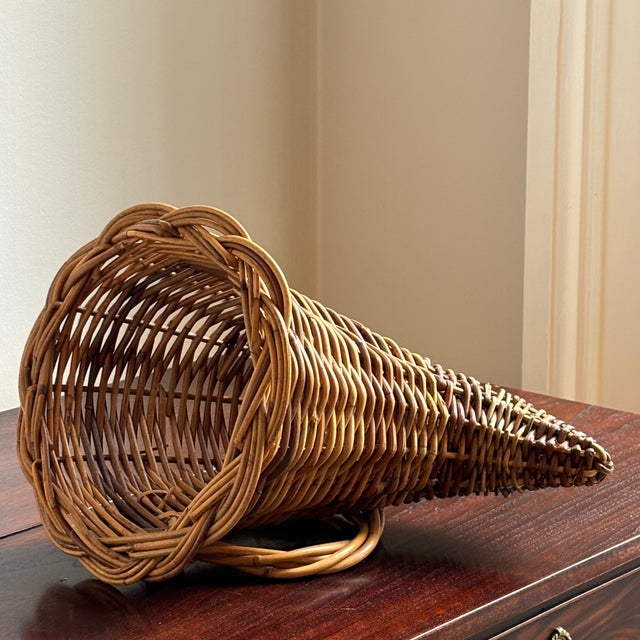 Mid 20th Century Mid-20th Century French-Style Footed Cornucopia Basket For Sale - Image 5 of 8