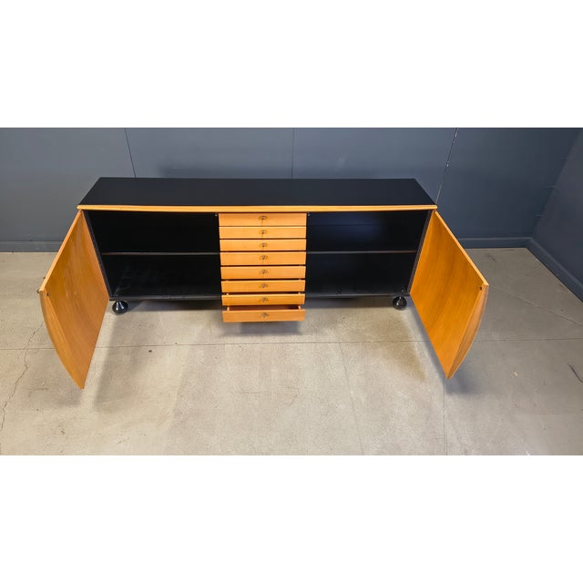 Italian Modern Sideboard by Umberto Asnago for Giorgetti, 1990s For Sale - Image 10 of 14