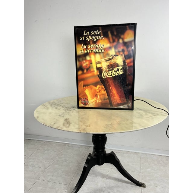 Vintage Coca Cola backlit advertising panel from the 1980s. It can also be hung because it has hooks. Metal structure....