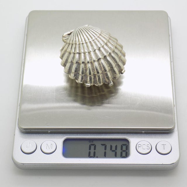 Vintage Italian Handmade Silver Shell Shaped Box, 1970s For Sale - Image 12 of 14