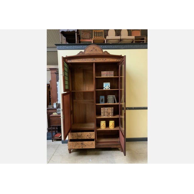 Art Nouveau Cabinet in Walnut, 1900s For Sale - Image 4 of 14