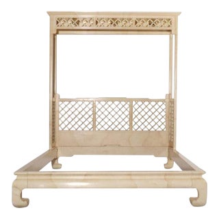 Vintage Monumental Henredon Cream Ming Leg Lattice Fretwork Regency Lighted Queen Size Bed Frame For Sale