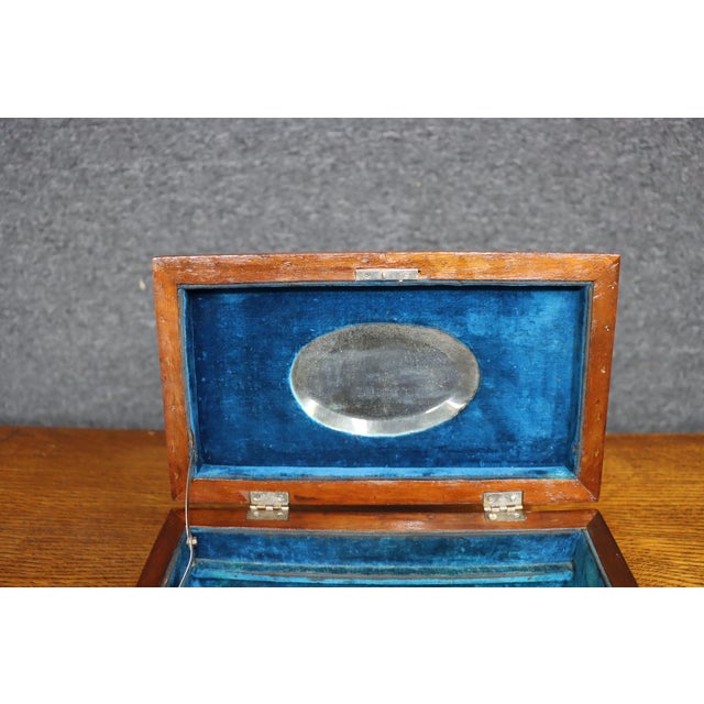 Victorian Marquetry Jewelry Box in Mahogany, Rosewood & Satinwood For Sale In Philadelphia - Image 6 of 13