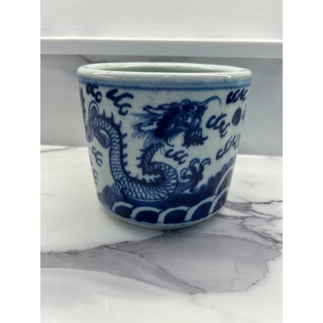 Lovely Ch’ing Dynasty T’ung-chih pottery piece with gorgeous dragon motif. One of a kind collectible. Circa 1862-1873