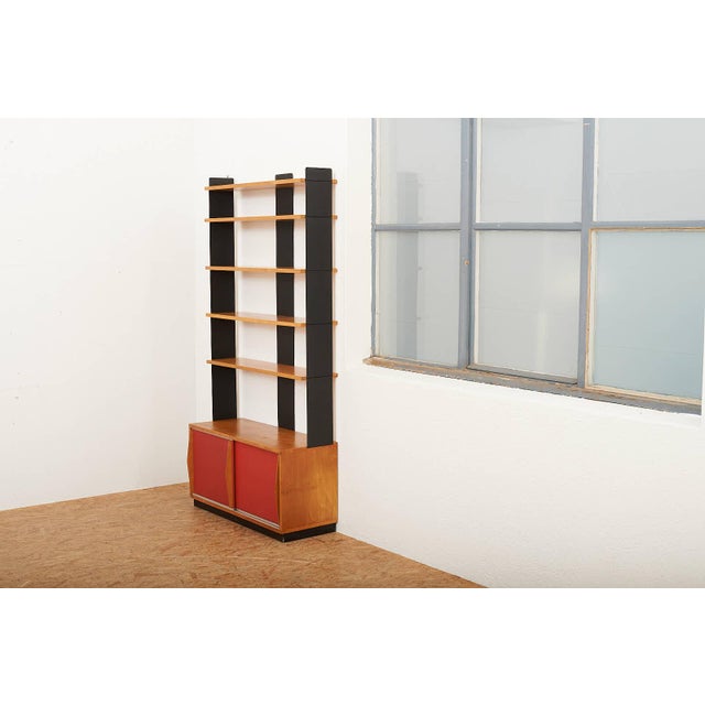Black Model 132 in Birch Veneer with Sliding Doors by Wilhelm Kienzel for Embru, 1930 For Sale - Image 8 of 10