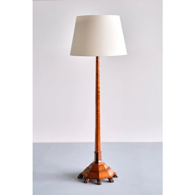 Swedish Grace Floor Lamp in Birch with Carved Paw Feet, 1920s For Sale - Image 13 of 13