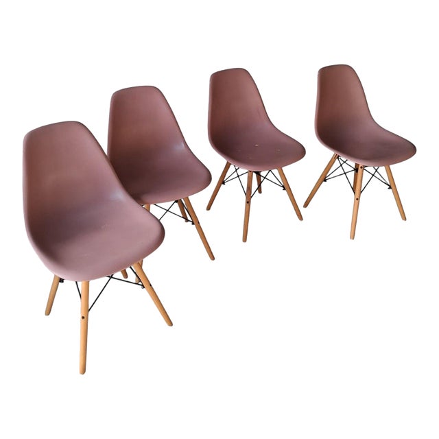1970s Meet the UrbanMod Shell Chair Collection 4 For Sale