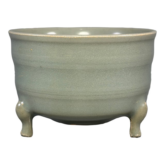China Vintage Longquan Celadon Ribbed Tripod Incense Burner For Sale