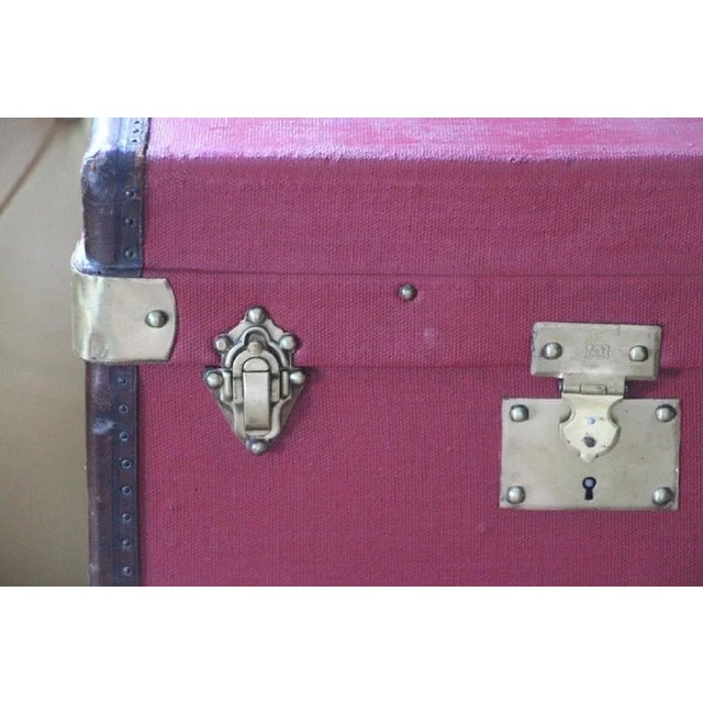 Cube Shape Red Canvas Trunk, 1930s For Sale - Image 4 of 15