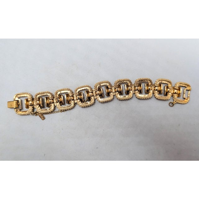 1970s Vintage 1974 Signed Monet Goldtone Link Bracelet For Sale - Image 5 of 7