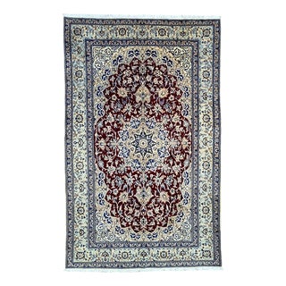 Middle Eastern Nain Rug in Hand-Knotted Silk and Cork Wool For Sale