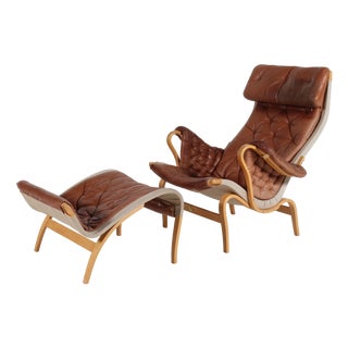Set of Pernilla Lounge Chair and Ottoman in Beech and Aniline Leather by Bruno Mathsson for Dux, Sweden, 1994 For Sale