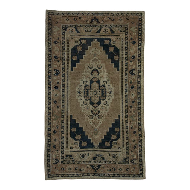 Turkish Vintage Rug 4'11" x 8'4" #20707 For Sale