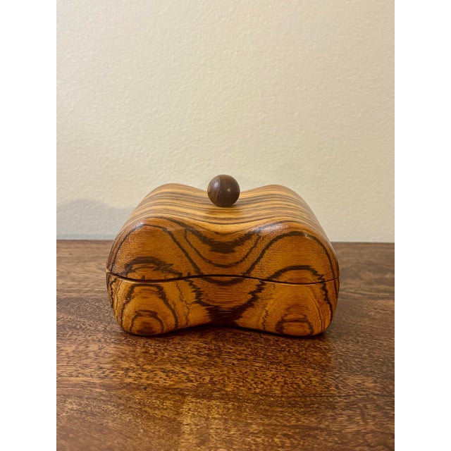 1950s Mid Century Handcrafted Zebrawood Lidded Box For Sale - Image 4 of 8