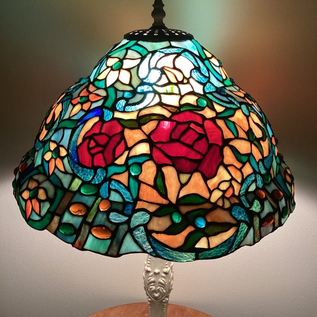 Vintage Art Nouveau Handcrafted Meyda Tiffany Style Rose Stained Glass Table Lamp For Sale - Image 12 of 12