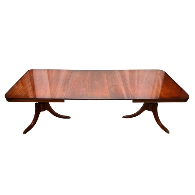 Vintage Traditional Federal Style Mahogany Extension Dining Table For Sale - Image 12 of 12