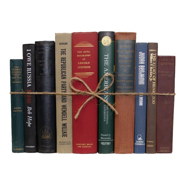 Decorative Books - Vintage American History Book Bundle - 1 Foot of Books For Sale