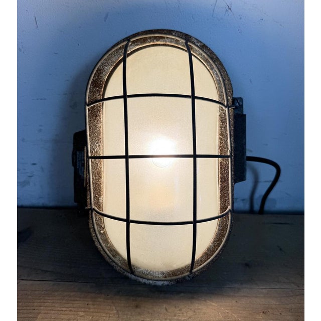 Industrial Grey Rusty Cast Iron Wall Light from Elektrosvit, 1960s For Sale - Image 14 of 16
