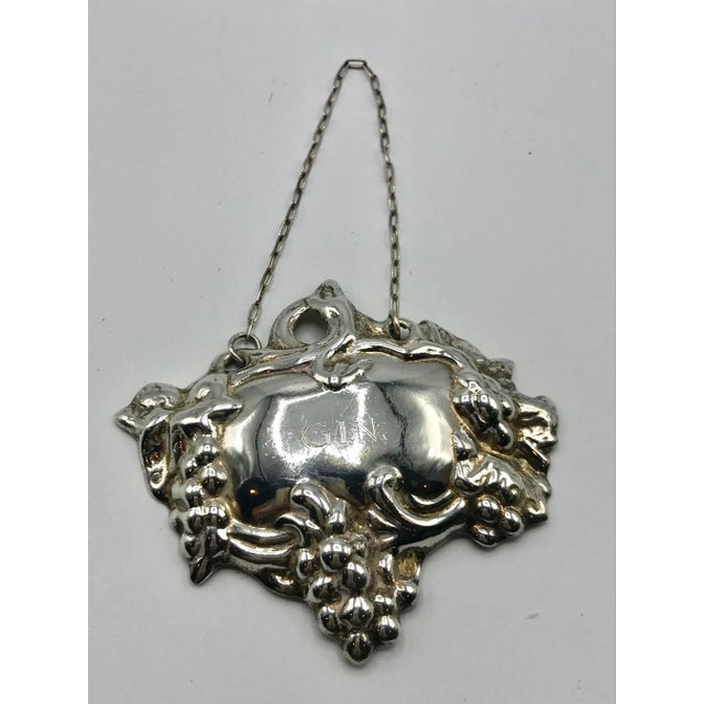 Silver Plate Grape Motif Scotch Liquor Tag For Sale - Image 4 of 9