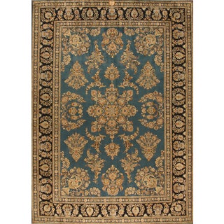 Middle Eastern Rug in Wool For Sale