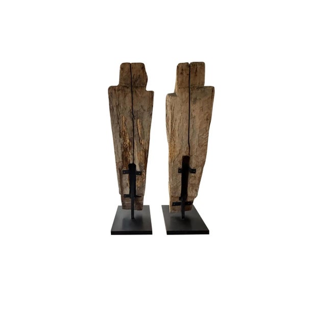 Brown Pair of Antique Singa Sculptures, Batak Tribe Sumatra, Early 20th Century For Sale - Image 8 of 8