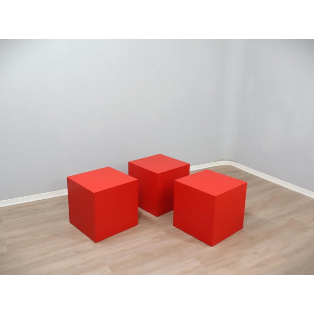 Italian Fiberglass Cube Stools, 1960s, Set of 3 For Sale - Image 12 of 12