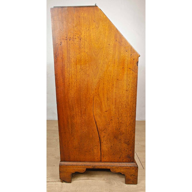 Georgian Secretaire in Oak, 1800 For Sale - Image 14 of 18