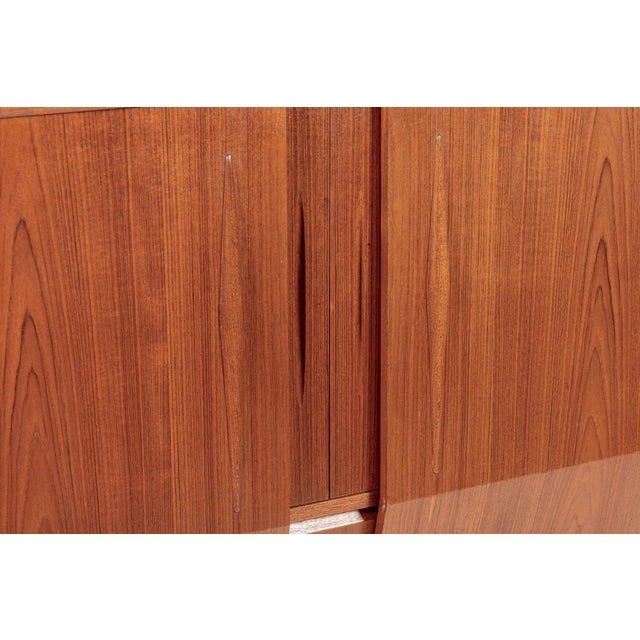 Mid-Century Danish Modern Teak High Sideboard or Bar Cabinet 1960s For Sale - Image 10 of 17