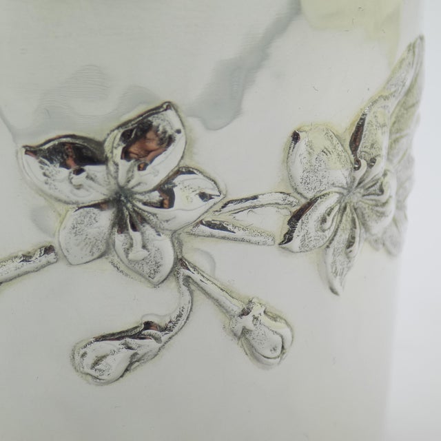 Silver Vintage Italian Handmade Genuine Silver Gilded Beaker Florentine Elegant Cup, Made in Tuscany (Florence, Firenze, Italy) For Sale - Image 8 of 15