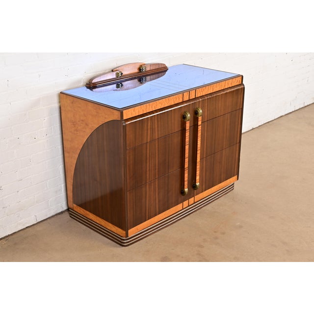 Leo Jiranek for Grand Rapids Furniture Art Deco Walnut and Burl Wood Dresser, 1930s For Sale In South Bend - Image 6 of 17