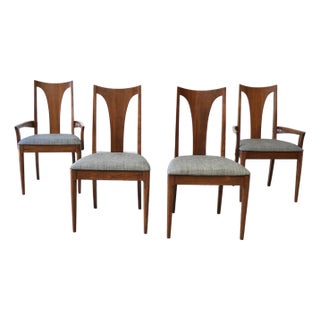 1960s Set of 4 Professionally Restored & Reupholstered Mid Century Broyhill Brasília Dining Chairs For Sale