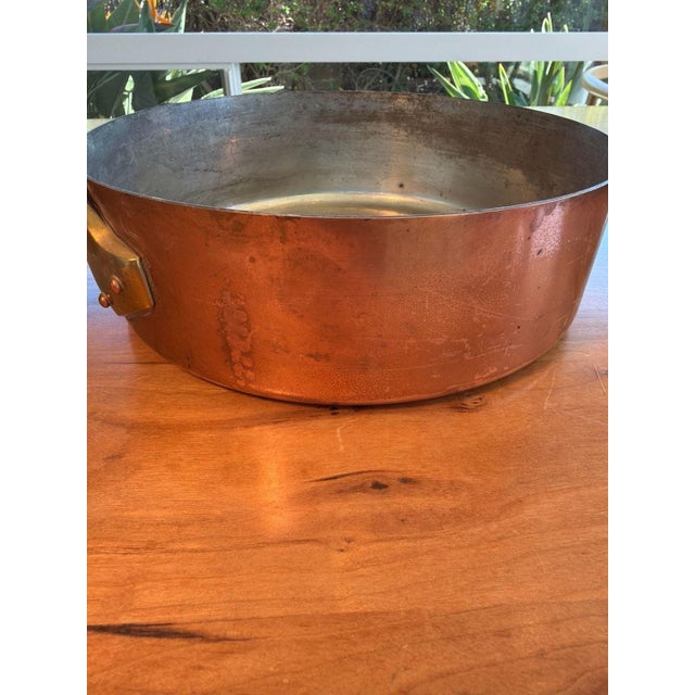 French Vintage Havard Made in France Hammered Copper 10" Saute Pan with Brass Handle For Sale - Image 3 of 11
