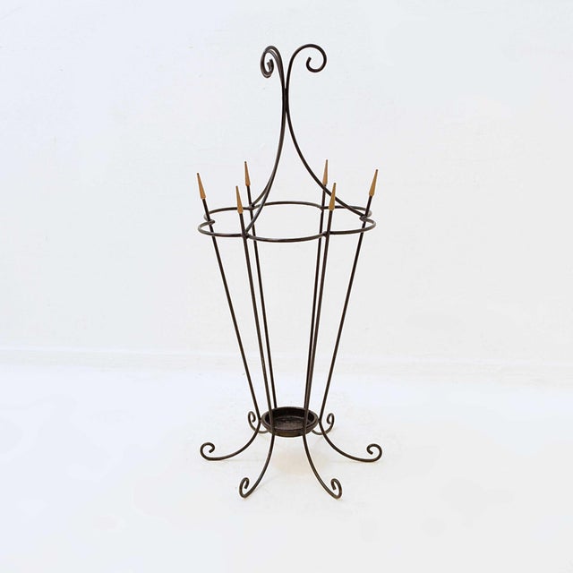 Ombrella stand - decoration - Mid-Century Measures : Ø 34cm H:76cm This black wrought iron umbrella stand is a functional...