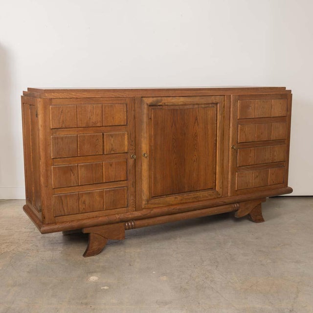 French 1940s French Oak Sideboard For Sale - Image 3 of 15