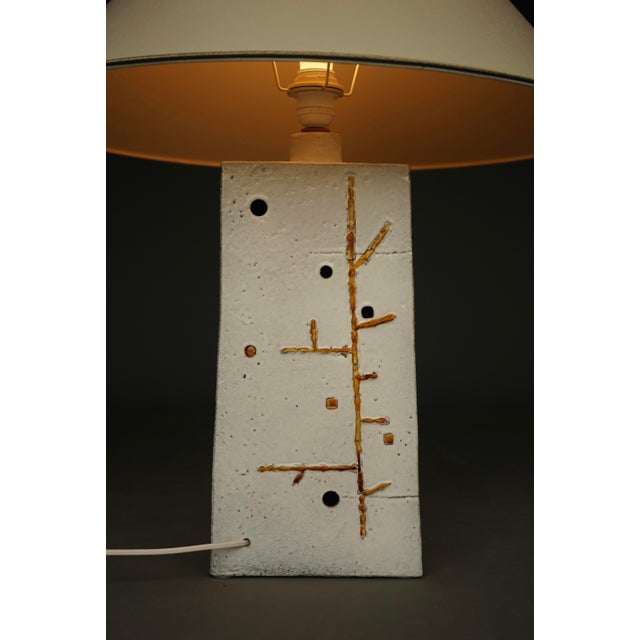 Mid-Century Abstract Ceramic Table Lamp, 1970s For Sale - Image 10 of 12