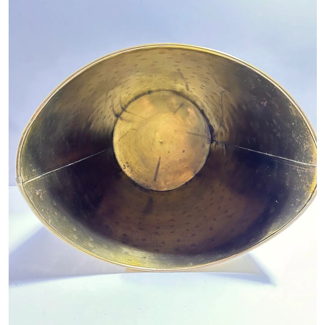 English Brass Wastebasket Cachepot, Hammered Planter Vase For Sale In Louisville - Image 6 of 9