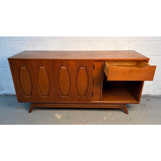 Wood Mid 20th Century Walnut and Burlwood Sliding Door Credenza For Sale - Image 7 of 15