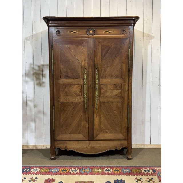 Antique Breton Wardrobe in Oak and Chestnut, 1800s For Sale - Image 18 of 18