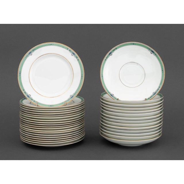 Wedgwood "Jade" Pattern Bone China Partial Dinnerware Service, 82 For Sale In New York - Image 6 of 13