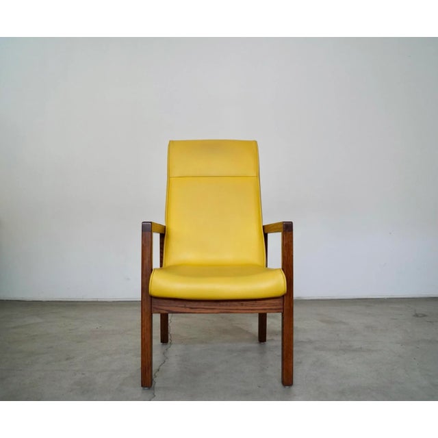 Mid-Century Modern 1960's Mid-Century Modern Lounge Chair For Sale - Image 3 of 13