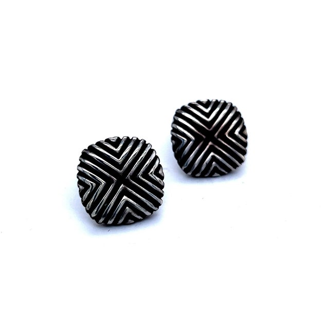 Traditional 1990s Pair of John Hardy Estate Cufflinks Sterling Silver For Sale - Image 3 of 8