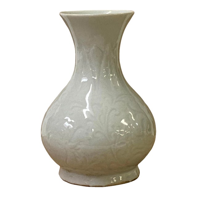 Chinese Ceramic Light White Pale Celadon Glaze Underlay Flower Vase For Sale