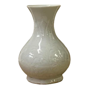 Chinese Ceramic Light White Pale Celadon Glaze Underlay Flower Vase