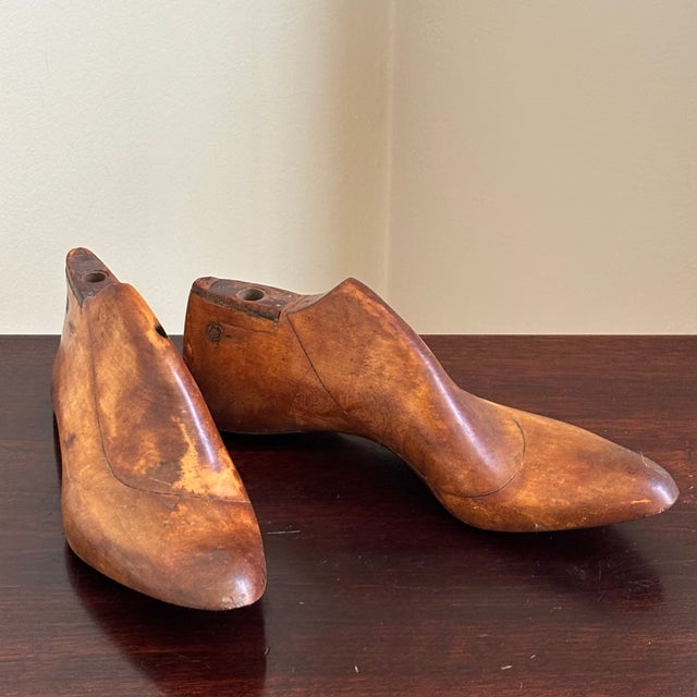 Circa 1900 Wooden Cobbler's Shoe Lasts -- A Pair For Sale - Image 9 of 18