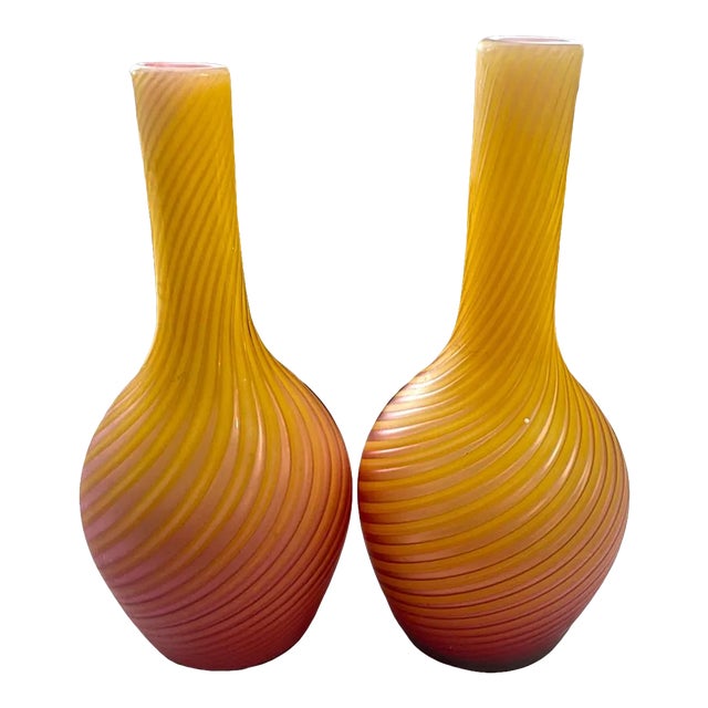 ​19th Century Near Pair of Steven's and William's Pompeian Swirl Art Glass Vases For Sale