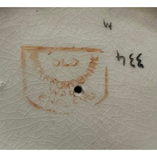 Pair of 1890’s Old Staffordshire Ware England Porcelain Figurines Boy Holding His Dog and Girl Holding Her Cat For Sale In Austin - Image 6 of 11