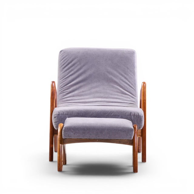 Adrian Pearsall for Craft Associates 705-CW Mid Century Walnut Lounge Chair with Ottoman The chair measures: 27.25 wide x...