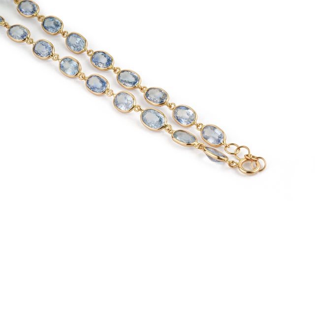 Natural 29.28ct Blue Sapphire Oval Bezel-Set Link Necklace in 14k Yellow Gold For Sale In New York - Image 6 of 12